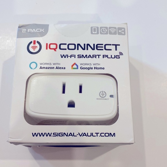 IQCONNECT Other - IQCONNECT WIFI SMART PLUG (2) NWOT